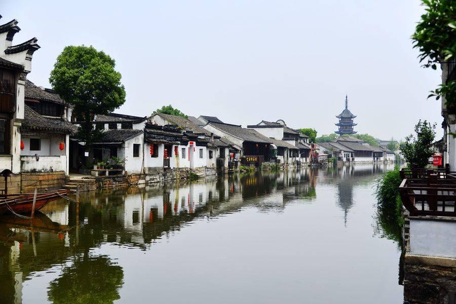 层层恐惧